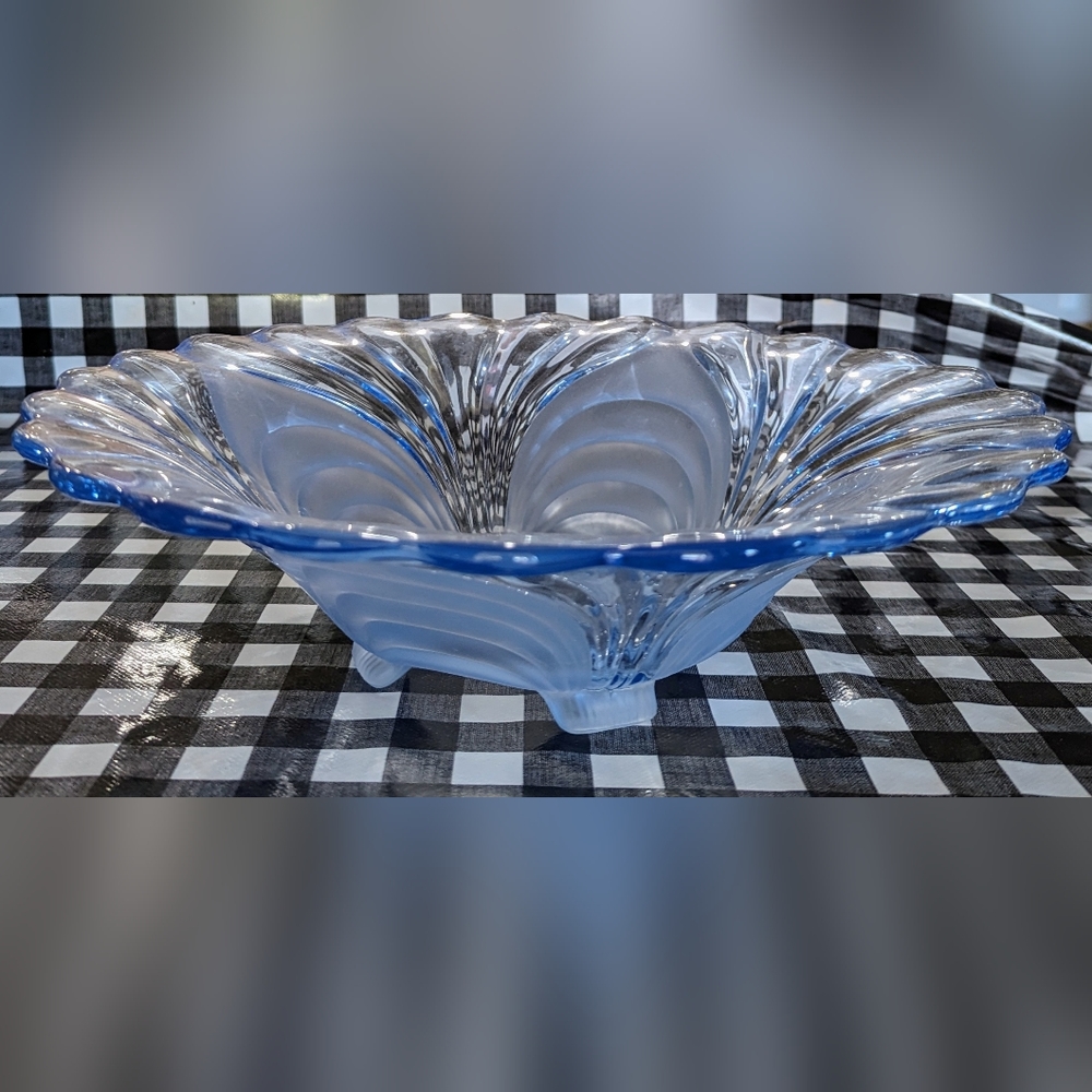 Gorgeous Cambridge CAPRICE BLUE ALPINE * 12 1/2" - 4 FOOTED BELLED BOWL
